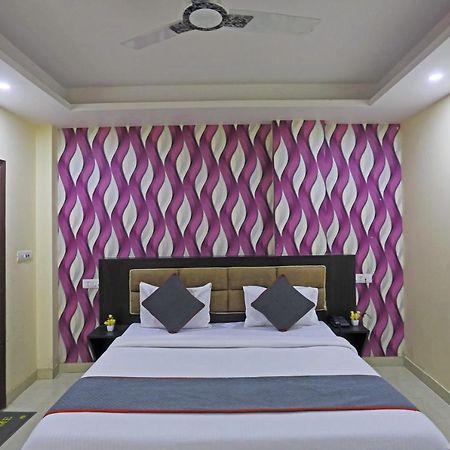 نيودلهي Airport Hotel Rosewood المظهر الخارجي الصورة